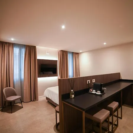 ゲストハウス Relax Luxury Rent 4*