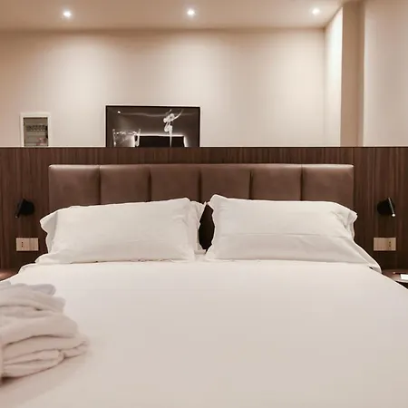 Relax Luxury Rent Гостьовий будинок Модена